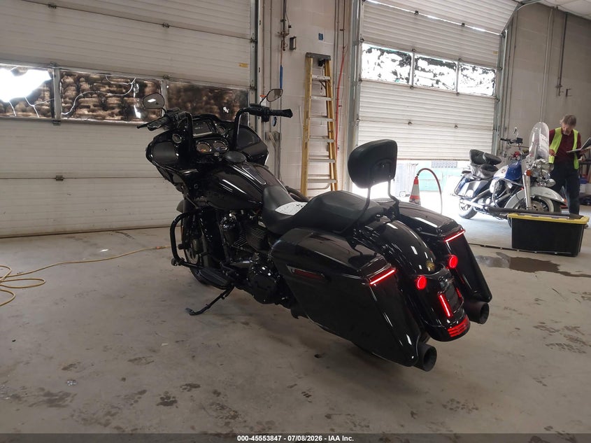 2018 Harley-Davidson Fltrxs Road Glide Special VIN: 1HD1KTC19JB641981 Lot: 45553847