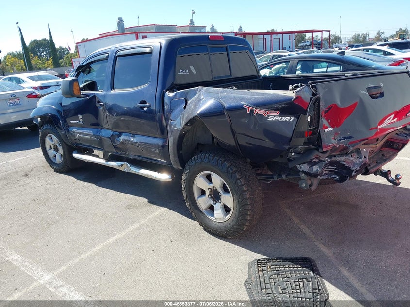 2013 TOYOTA TACOMA auction photo 3