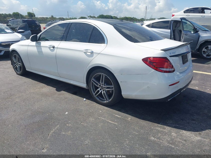 MERCEDES-BENZ E 300 2018 VIN WDDZF4JB6JA318140