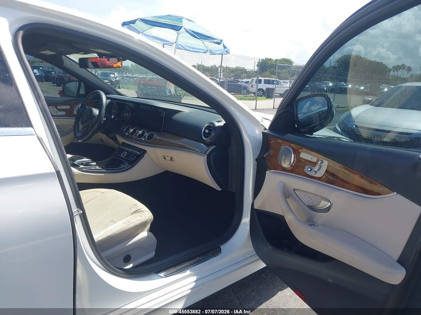 MERCEDES-BENZ E 300 2018 VIN WDDZF4JB6JA318140