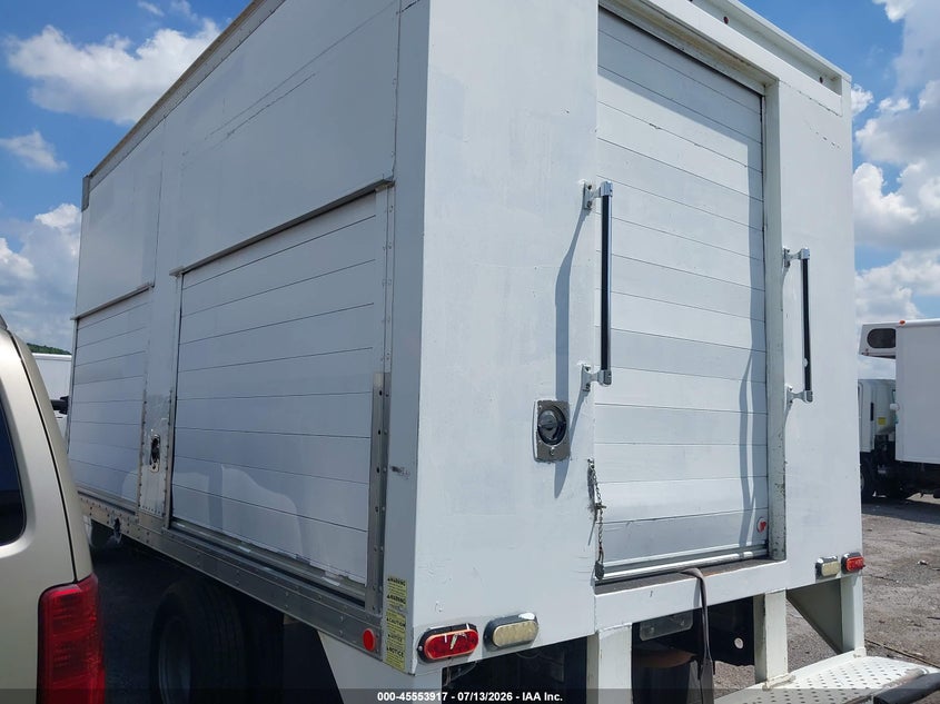 2015 CHEVROLET EXPRESS CUTAWAY auction photo 3