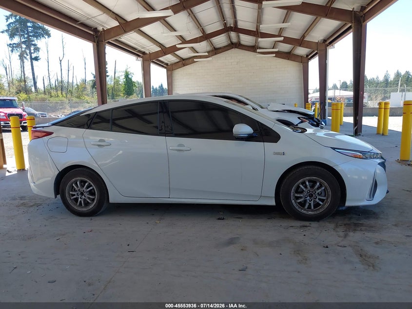 2018 Toyota Prius Prime Premium VIN: JTDKARFP3J3082014 Lot: 45553936