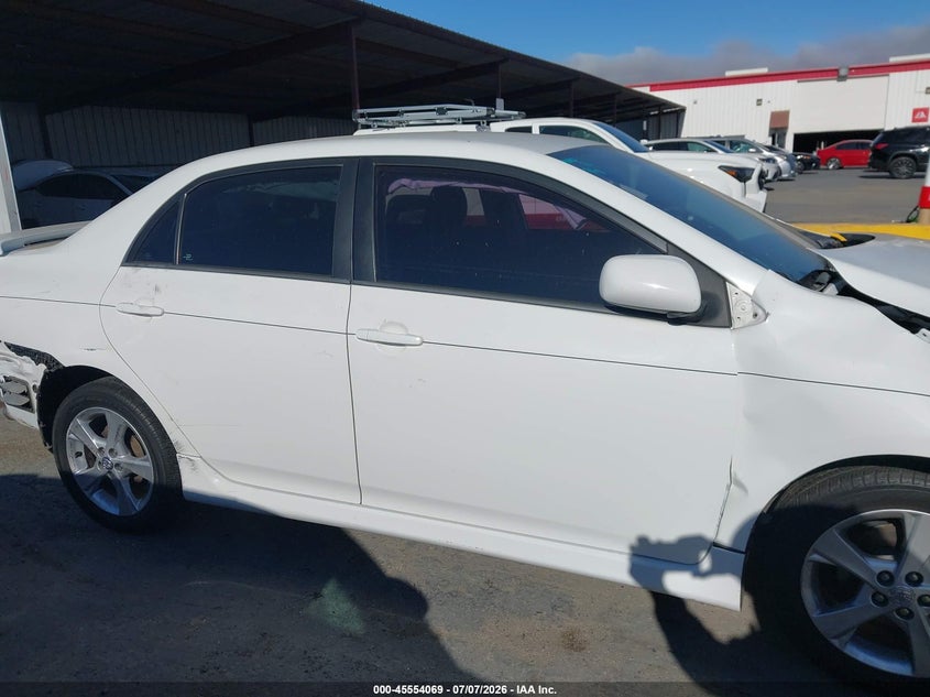 2013 TOYOTA COROLLA S · Фото 14