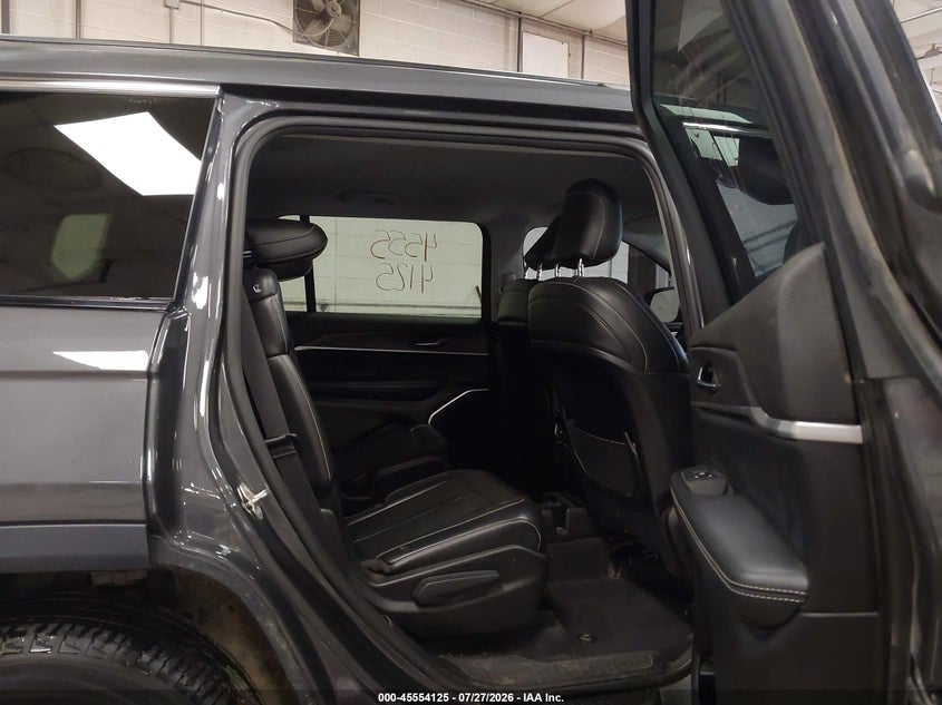JEEP GRAND CHEROKEE L - zdjęcie 8