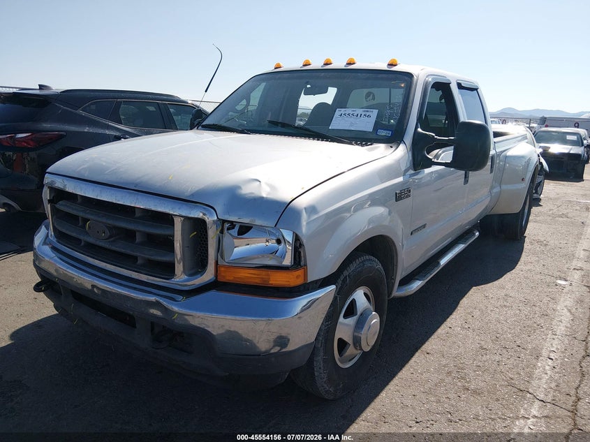 2001 Ford F350, Front End, IAAI, VIN 1FTWW32F81EC58766 — photo 2