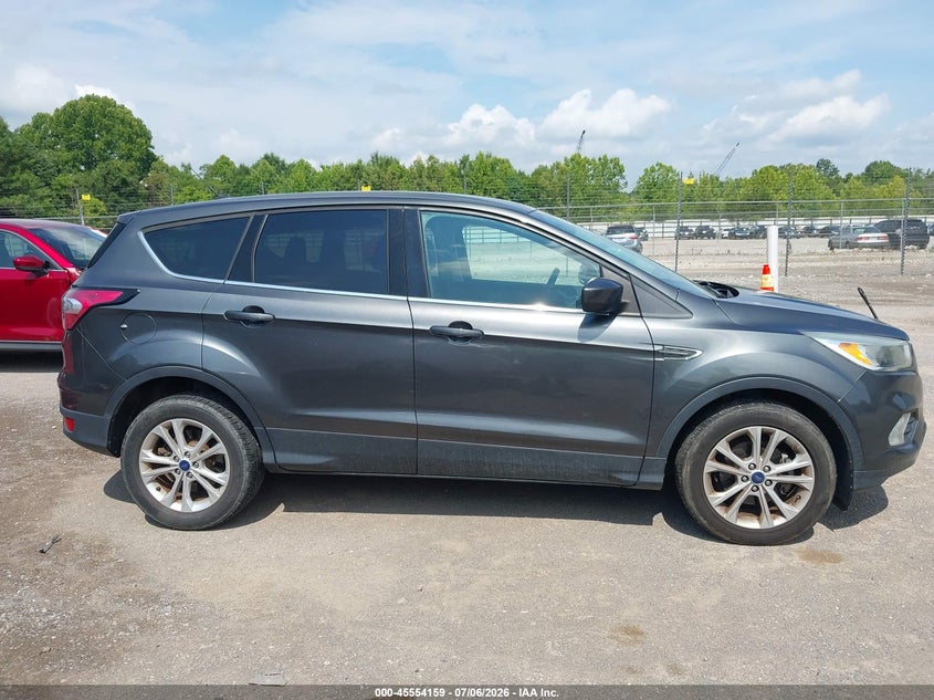Фото 13 - FORD ESCAPE