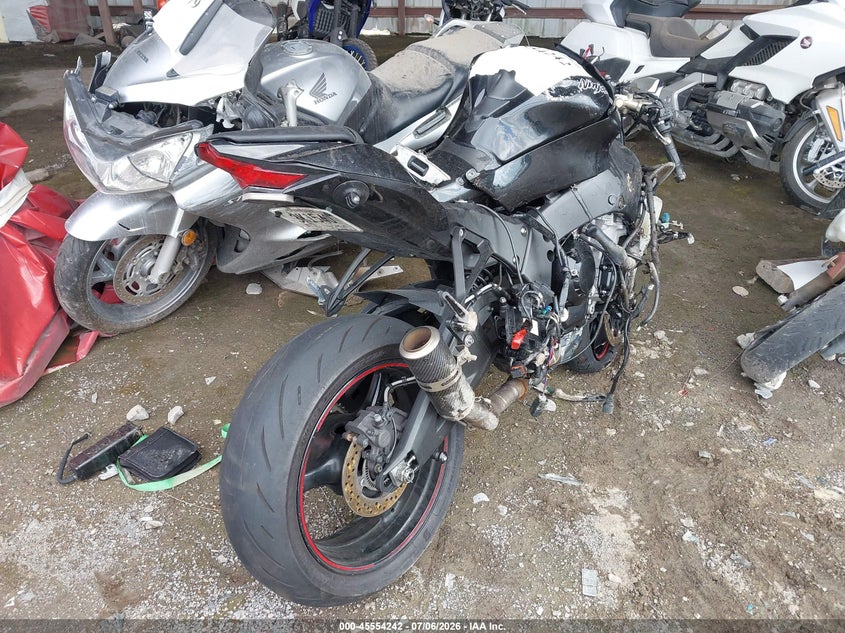 2020 KAWASAKI ZX1002 auction photo 4