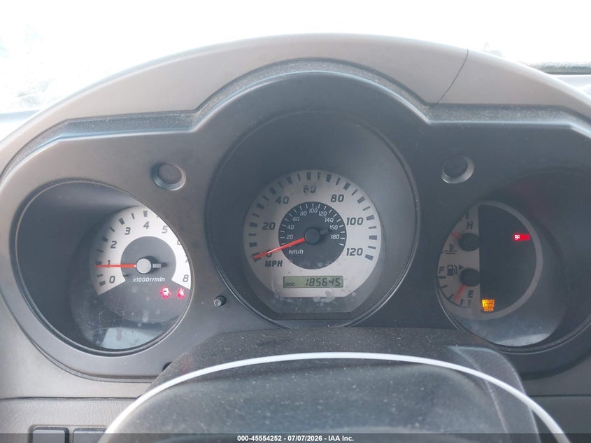 2004 Nissan Xterra Xe VIN: 5N1ED28T74C631753 Lot: 45554252