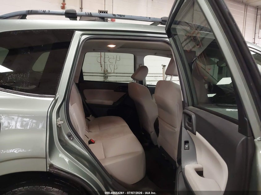 SUBARU FORESTER 2015 VIN JF2SJADC4FH519032