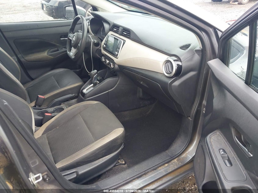 2021 NISSAN VERSA — zdjęcie 5