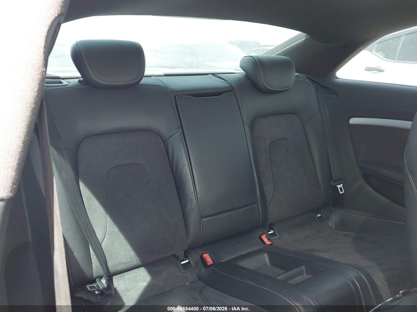 2011 Audi A5 2.0T Premium VIN: WAUWFAFR7BA074109 Lot: 45554400