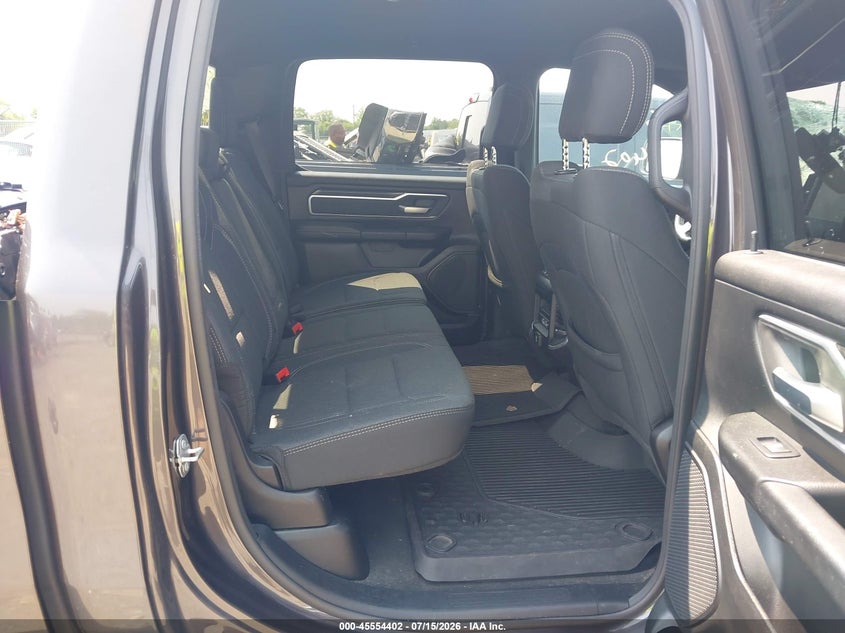2020 RAM 1500 auction photo 8