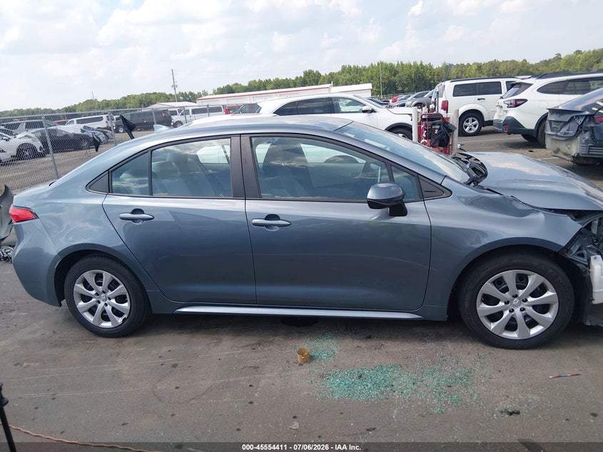 TOYOTA COROLLA - zdjęcie 14