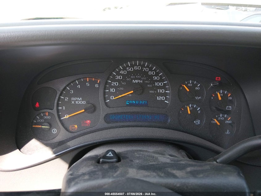 2004 CHEVROLET SILVERADO PICKUP 8.1L V-8 330HP