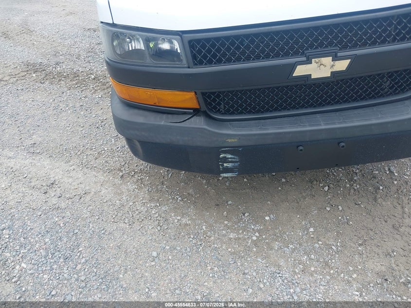 2018 Chevrolet Express 2500 Work Van VIN: 1GCWGBFP1J1317724 Lot: 45554633