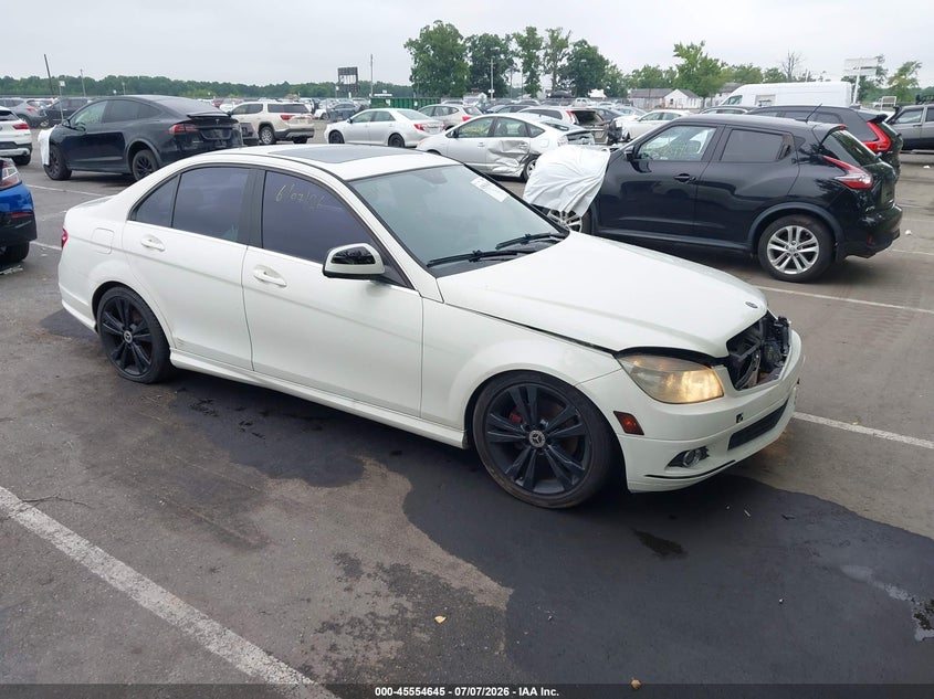 Zdjęcie główne ogłoszenia 2009 MERCEDES-BENZ C 300