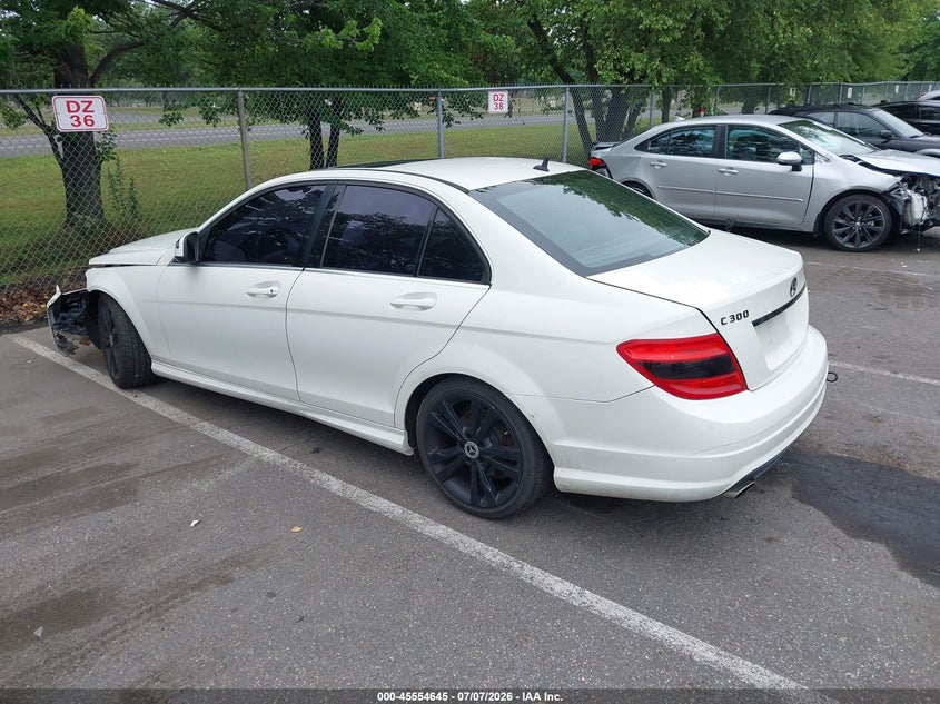 2009 MERCEDES-BENZ C 300 — zdjęcie 3