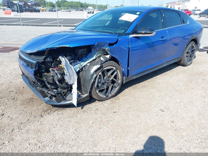 Vin: 3kpfw4de0se175624, lot: 46053080, kia k4 gt-line 20252
