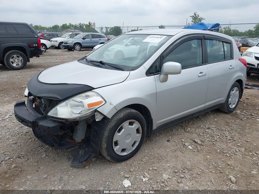 2011 Nissan Versa 1.8s 3N1BC1CP0BL422664 photo 1