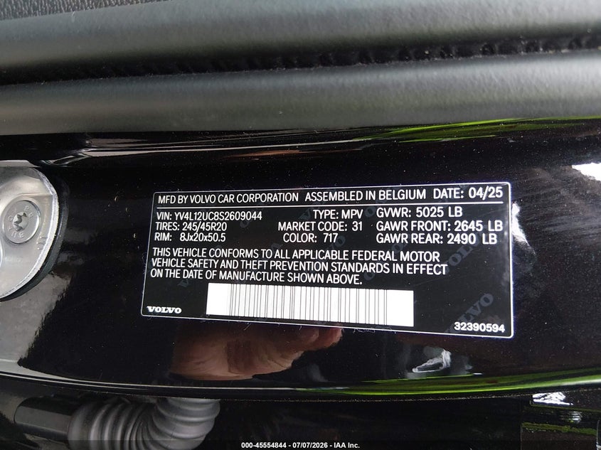 2025 Volvo Xc40 B5 Plus Dark Theme VIN: YV4L12UC8S2609044 Lot: 45554844