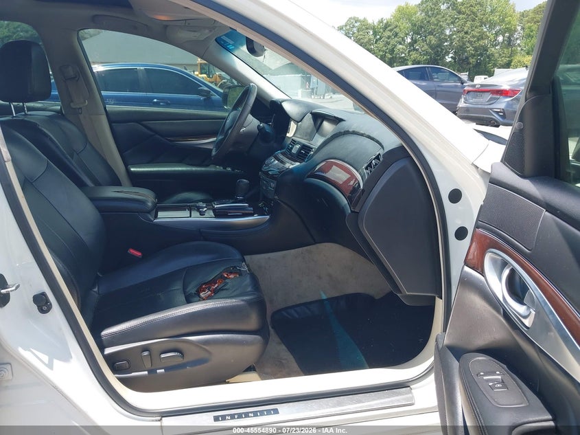 2015 INFINITI Q70 auction photo 5