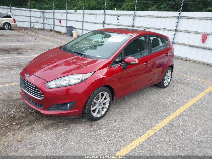 Vin: 3fadp4ej3em237761, lot: 46053222, ford fiesta se 20142