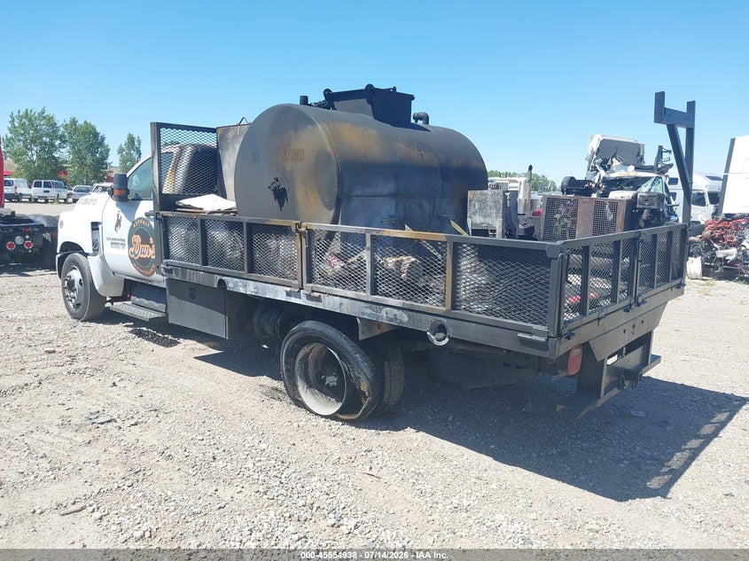 2024 CHEVROLET SILVERADO 6500HD auction photo 3