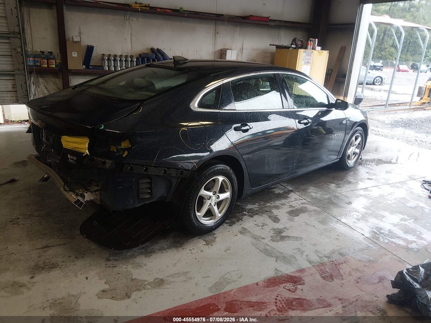 2017 CHEVROLET MALIBU auction photo 4
