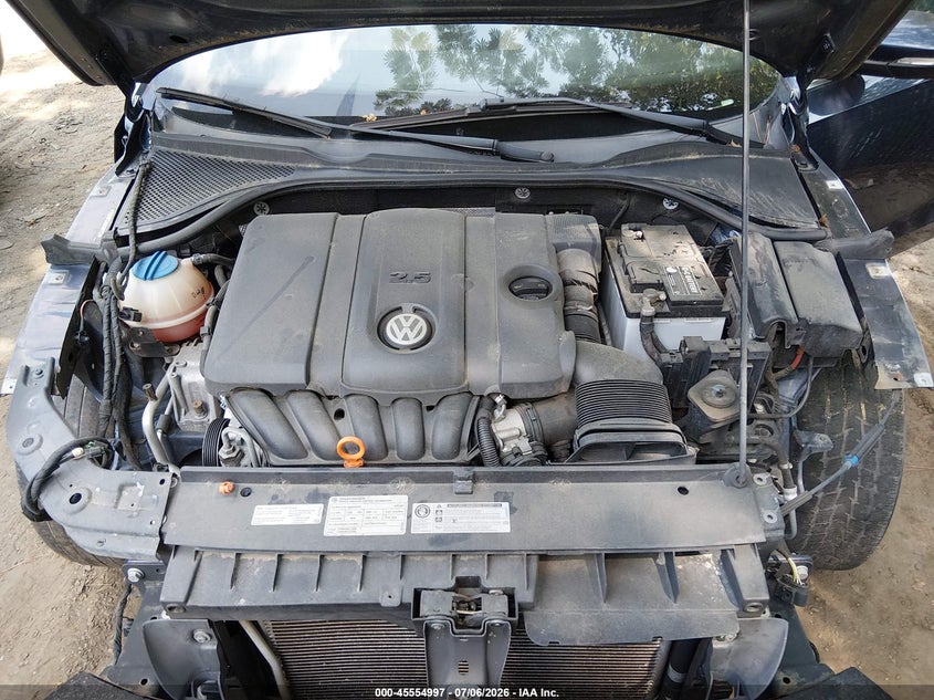 AtlanticExpress - Volkswagen Passat
