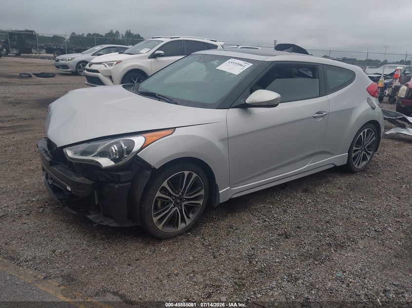 2016 HYUNDAI VELOSTER auction photo 2
