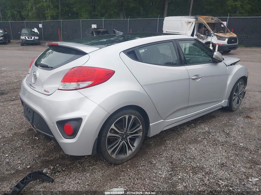 2016 HYUNDAI VELOSTER auction photo 4