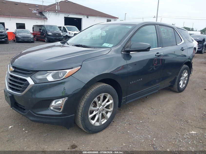 2020 Chevrolet Equinox, Rear, IAAI, VIN 2GNAXUEV6L6266881 — photo 2