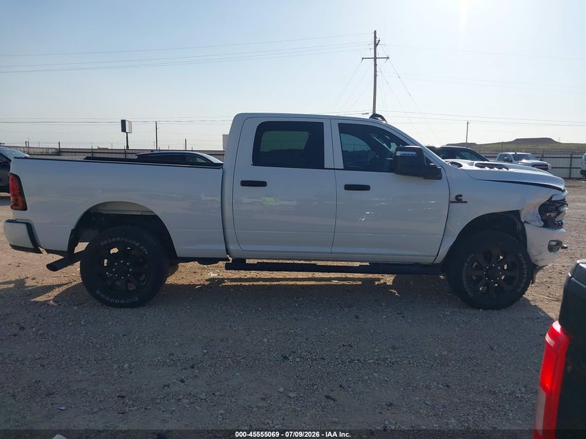 2026 Ram 2500 Black Express 4X4 6'4 Box VIN: 3C63R5CL2TG193720 Lot: 45555069
