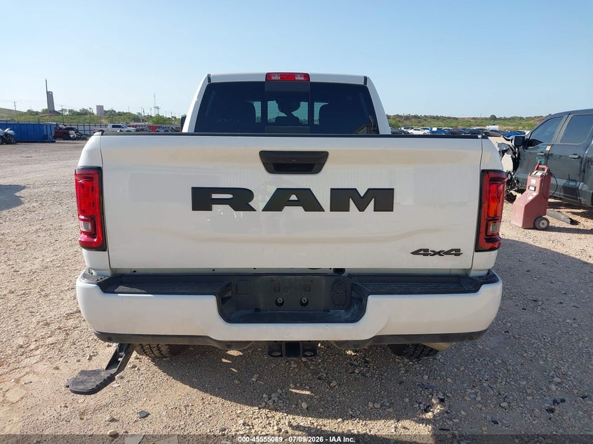 2026 Ram 2500 Black Express 4X4 6'4 Box VIN: 3C63R5CL2TG193720 Lot: 45555069