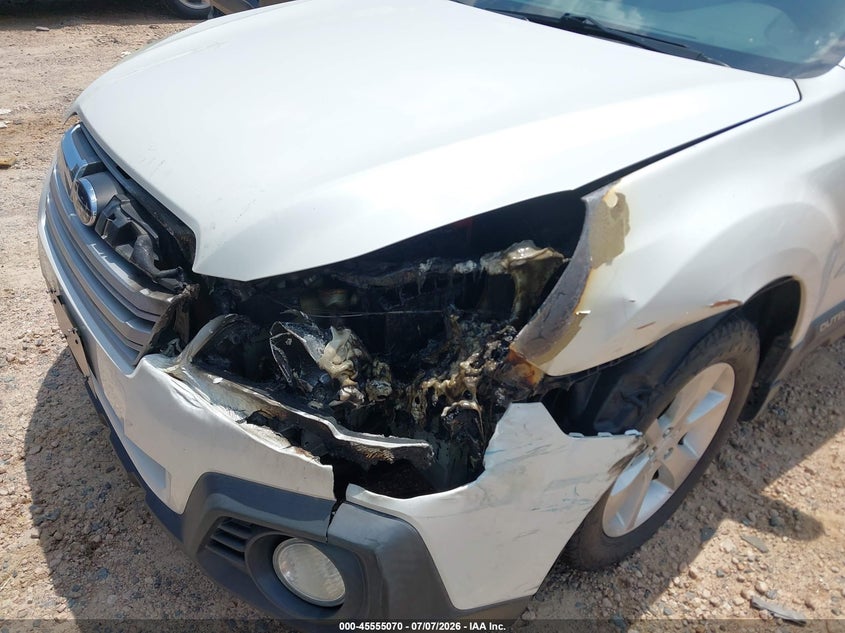 2014 SUBARU OUTBACK auction photo 6