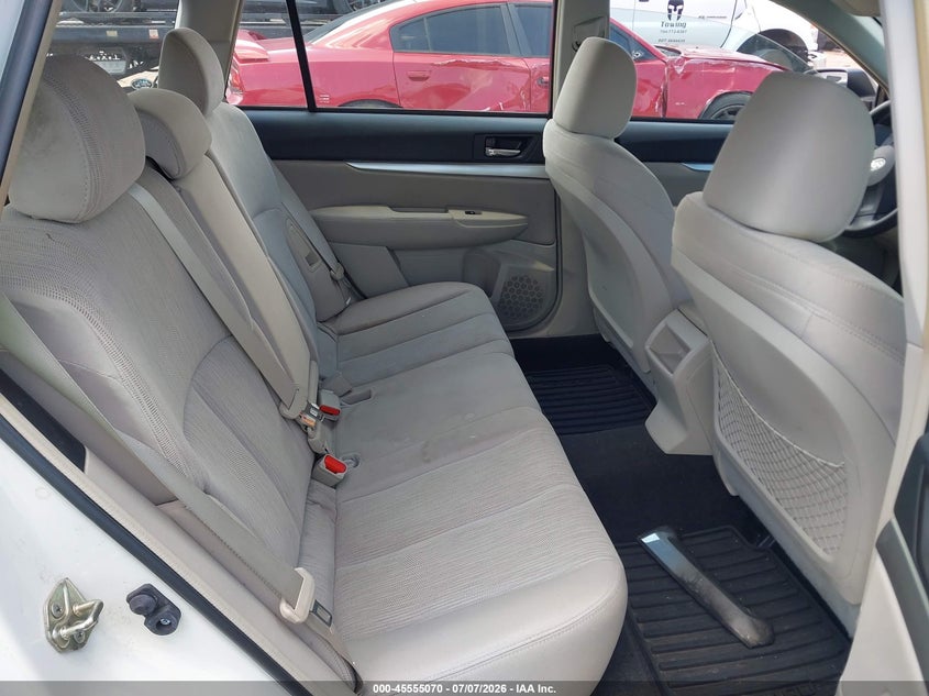 2014 SUBARU OUTBACK auction photo 8