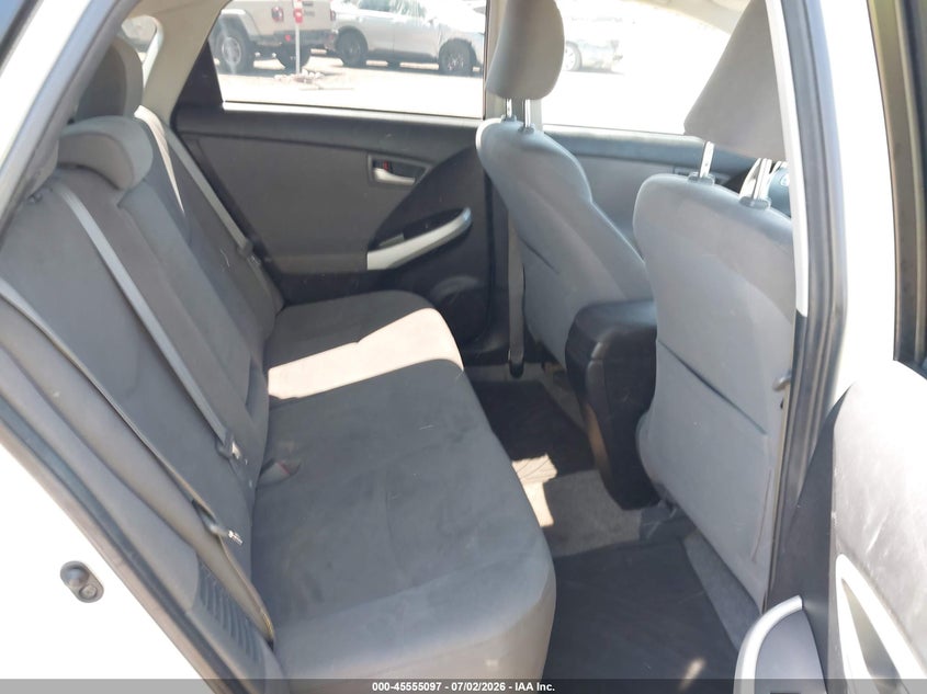 2013 TOYOTA PRIUS auction photo 8