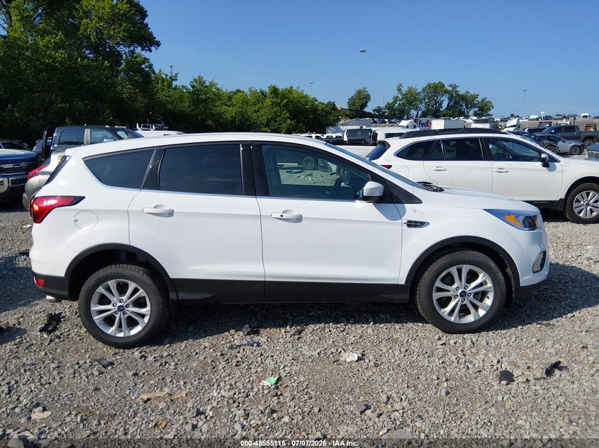 2019 FORD ESCAPE SE — Фото 13