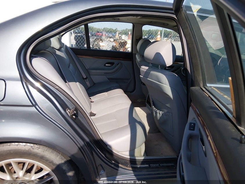 2001 BMW 530IA auction photo 8
