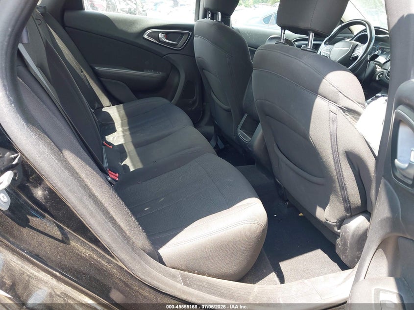 2015 Chrysler 200 Limited VIN: 1C3CCCAB2FN743619 Lot: 45555168
