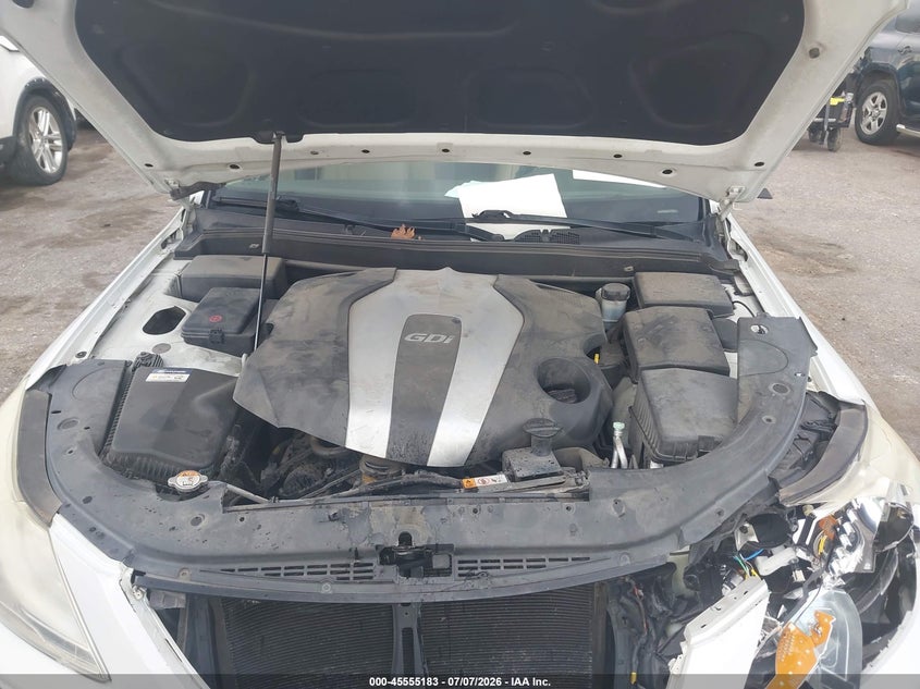 2013 Hyundai Genesis 3.8 VIN: KMHGC4DD5DU235076 Lot: 45555183