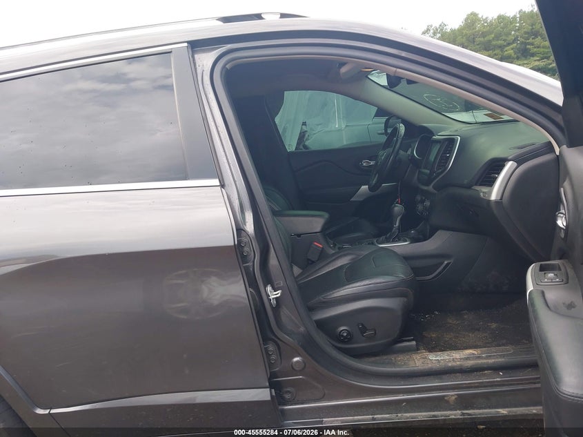 2018 JEEP CHEROKEE auction photo 5