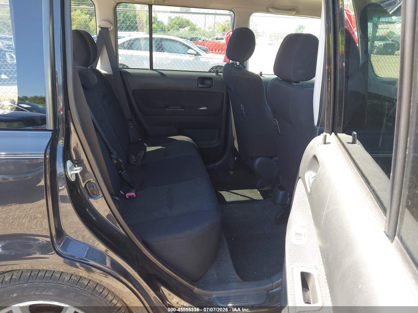 2005 Scion Xb VIN: JTLKT324450189099 Lot: 45555336