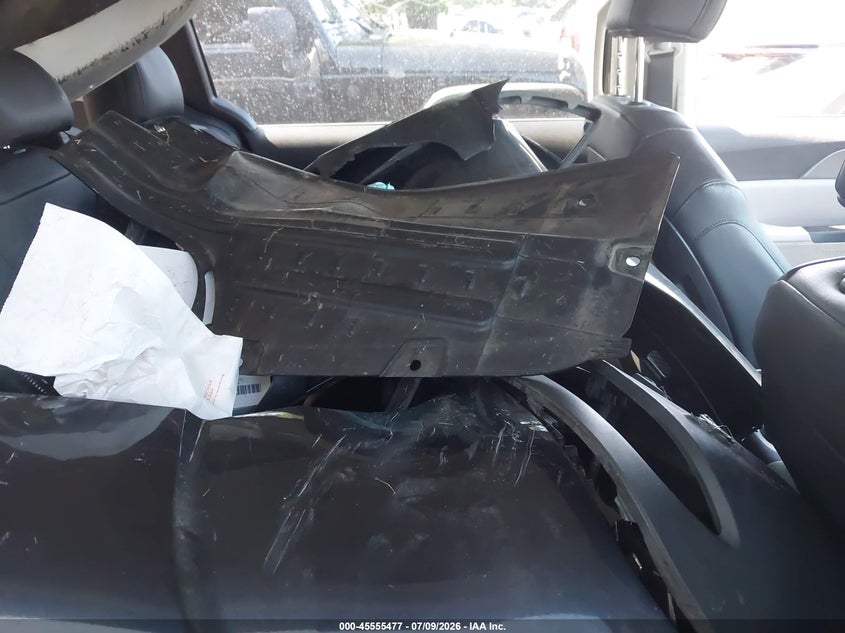 2023 KIA CARNIVAL MPV auction photo 8