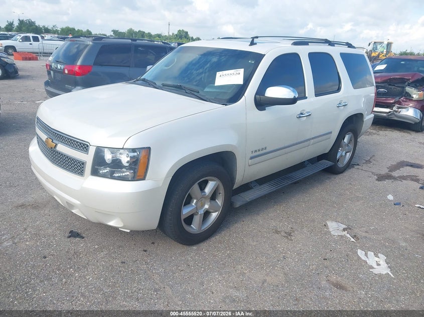 2011 CHEVROLET TAHOE auction photo 2