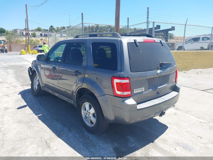 Vin: 1fmcu0dg3bka27883, lot: 46053833, ford escape xlt 20113