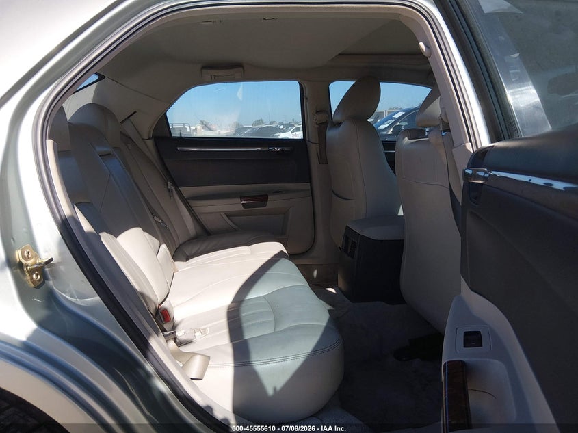 2005 Chrysler 300C VIN: 2C3JA63H75H175133 Lot: 45555610