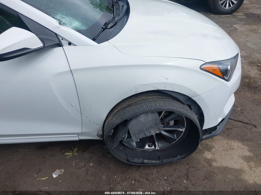 2019 Hyundai Veloster 2.0 Premium VIN: KMHTG6AF5KU009847 Lot: 45555678