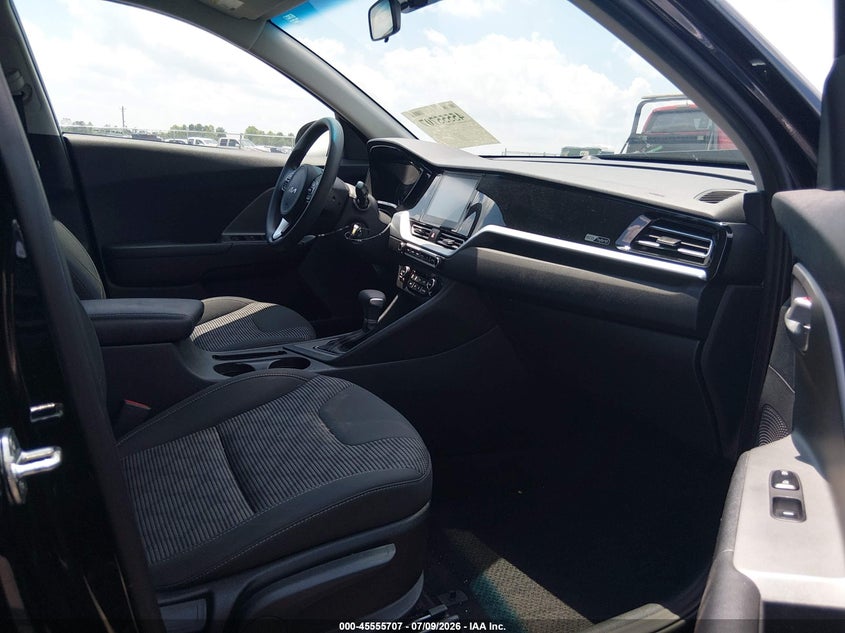 2022 Kia Niro Lx VIN: KNDCB3LCXN5539668 Lot: 45555707