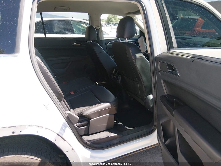 2018 Volkswagen Atlas 3.6L V6 Se/3.6L V6 Se W/Technology VIN: 1V2DR2CA4JC542806 Lot: 45555786